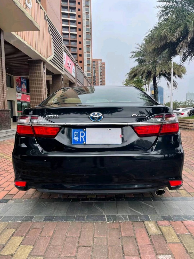 佛山17年丰田凯美瑞2