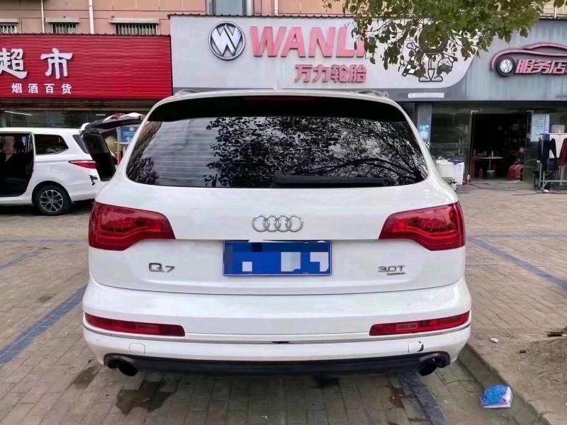 枣庄11年奥迪Q75