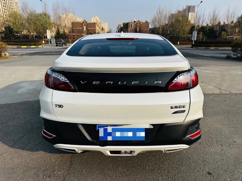 沈陽17年啟辰T909