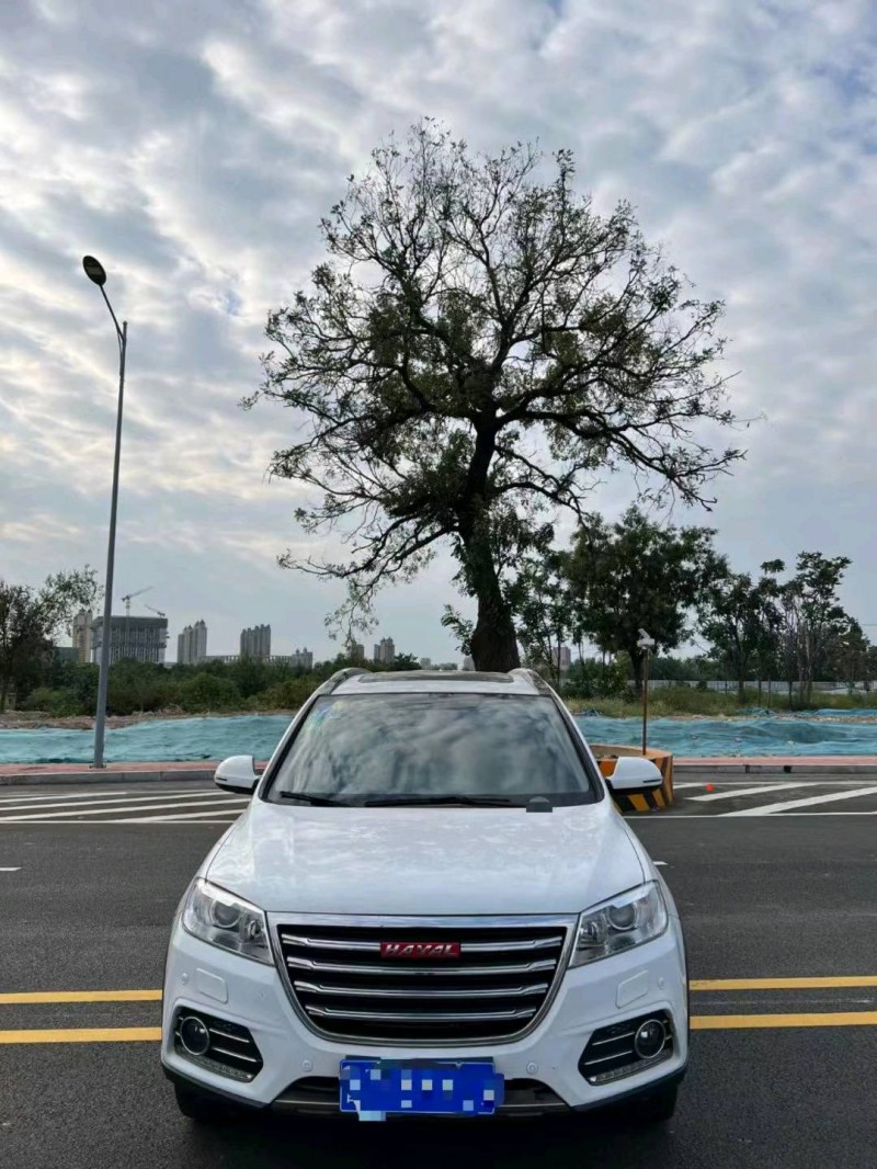 济南16年哈弗H61