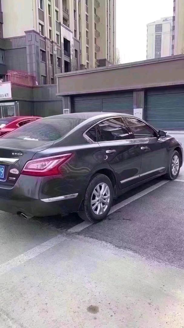 北京16年日产天籁9