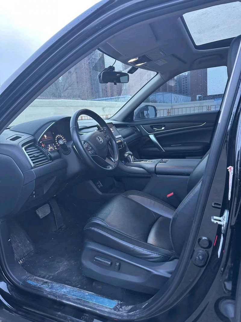 枣庄18年本田冠道7