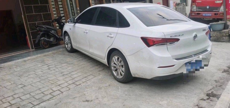 邯郸21年别克英朗2