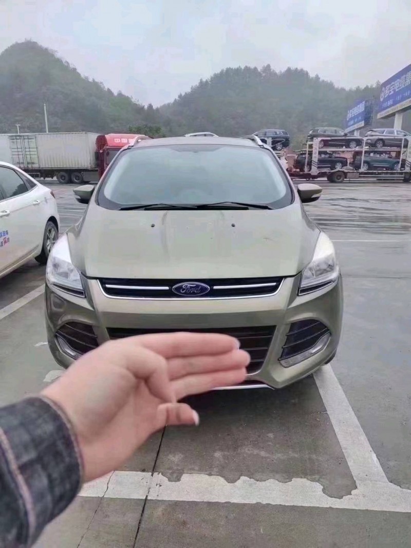 邵阳15年福特翼虎1