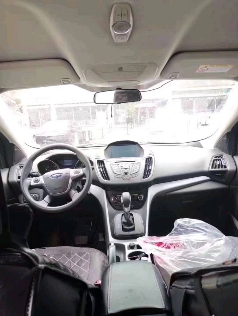 邵阳15年福特翼虎5