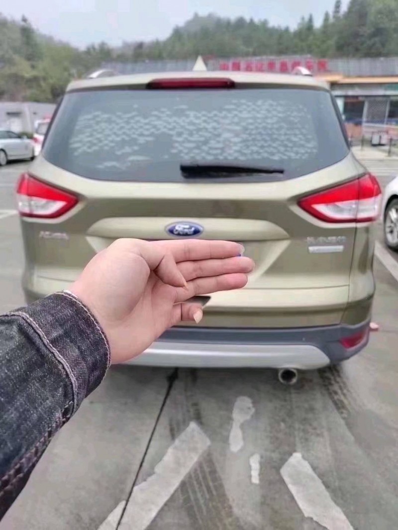 邵阳15年福特翼虎4