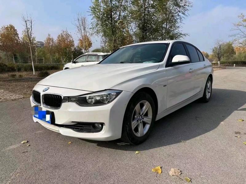 北京14年宝马3系9