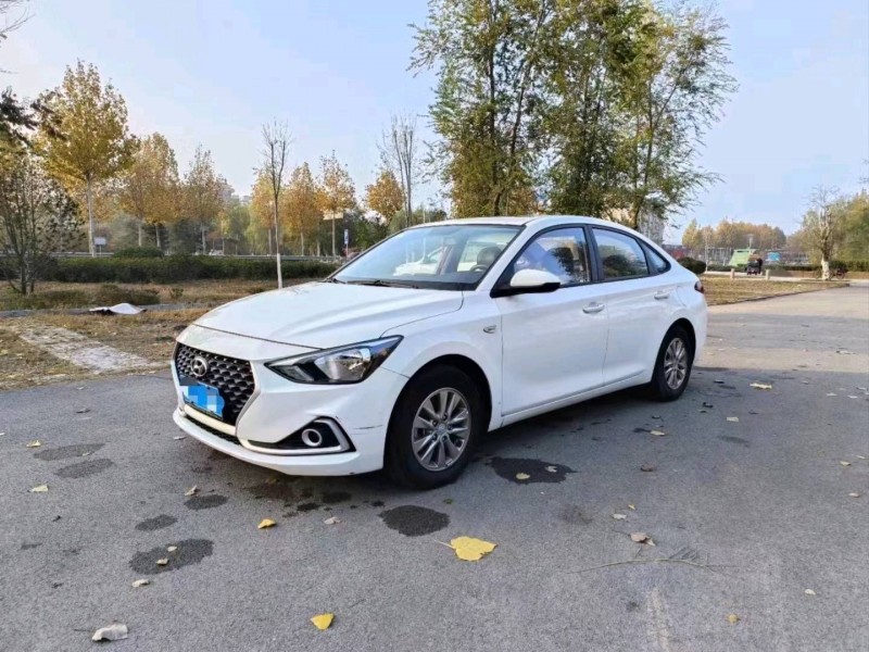 北京17年现代悦动9