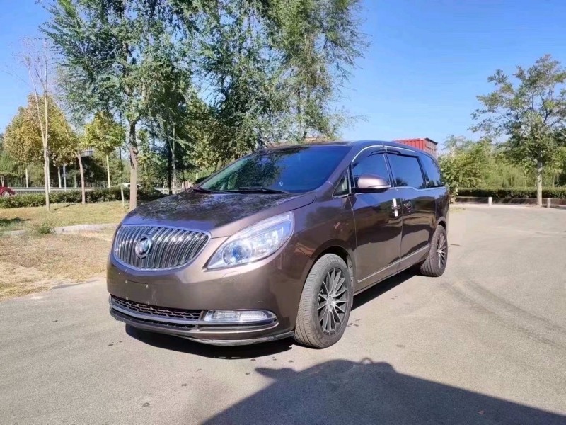 北京16年别克GL81