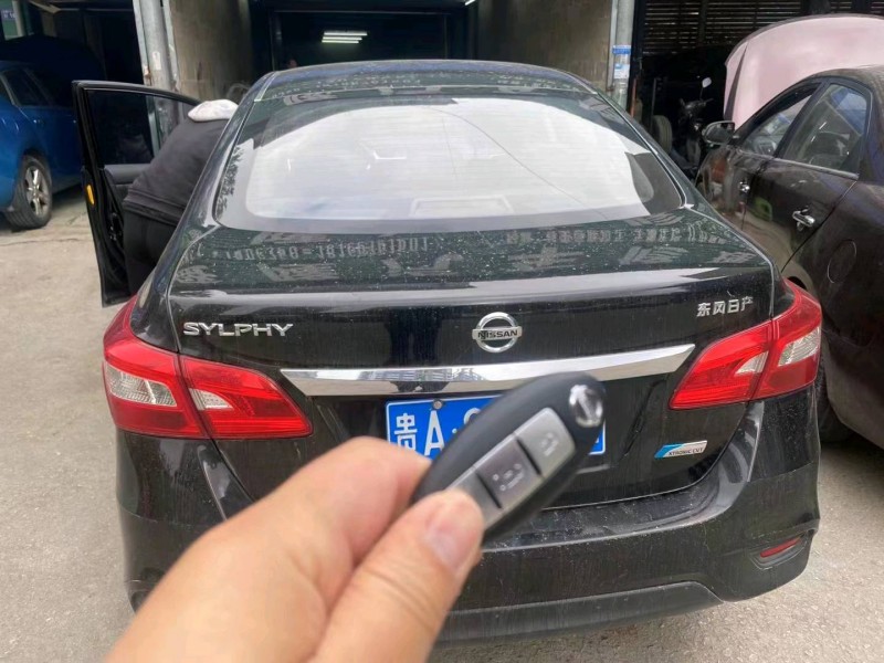 邯郸17年日产轩逸2