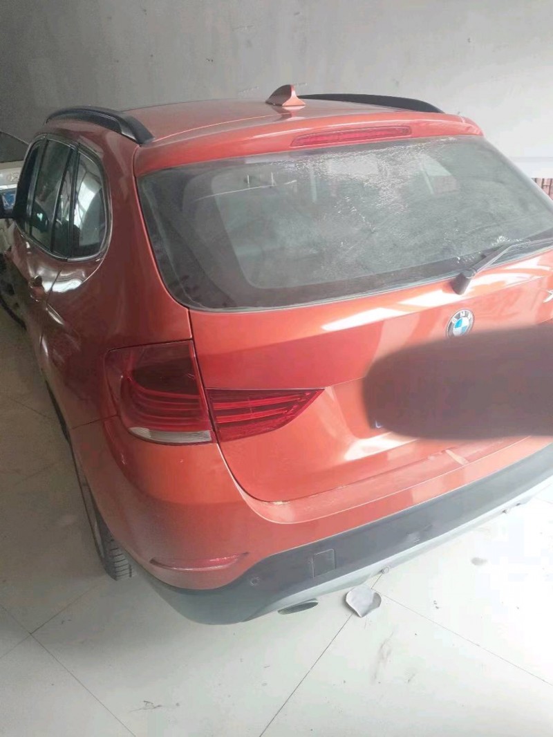 北京12年宝马X15