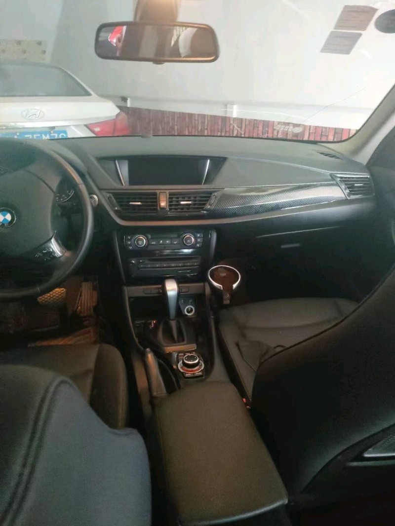 北京12年宝马X17