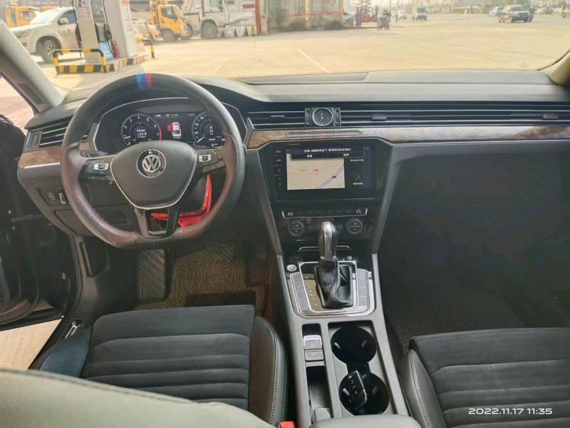 保定19年大众迈腾5