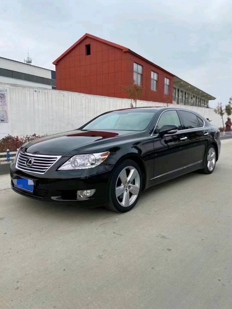 北京12年雷克萨斯LS2