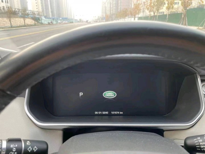 东营14年路虎揽胜运动5