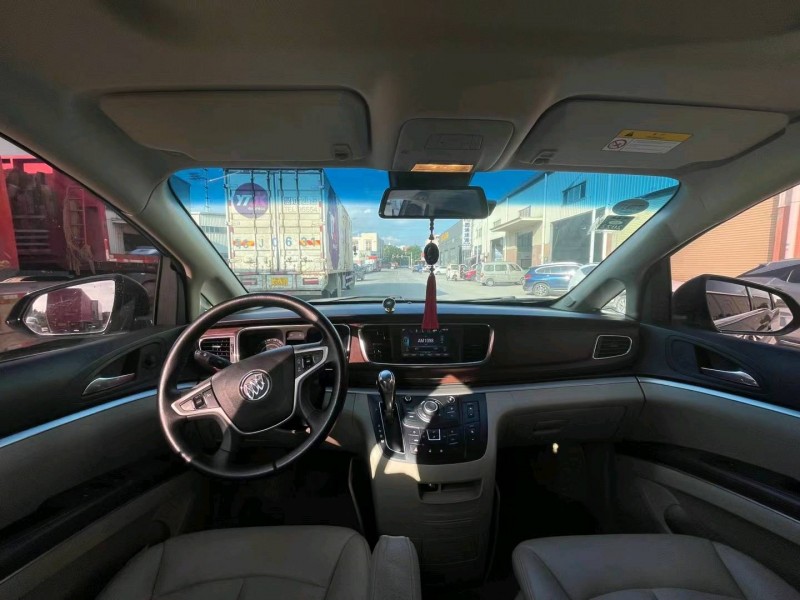 东莞18年别克GL86