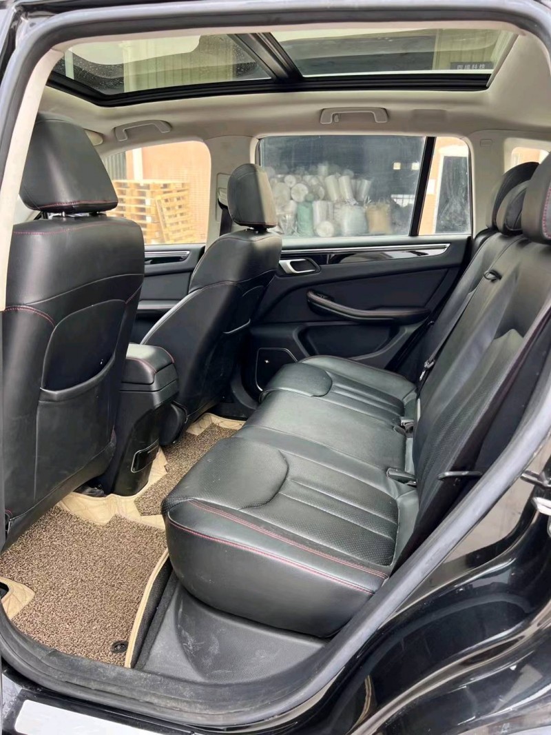 东莞18年众泰大迈X55