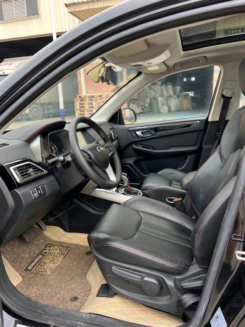 东莞18年众泰大迈X54