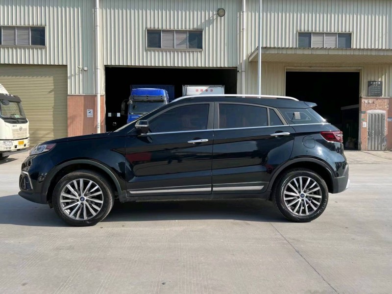 东莞21年福特领界8