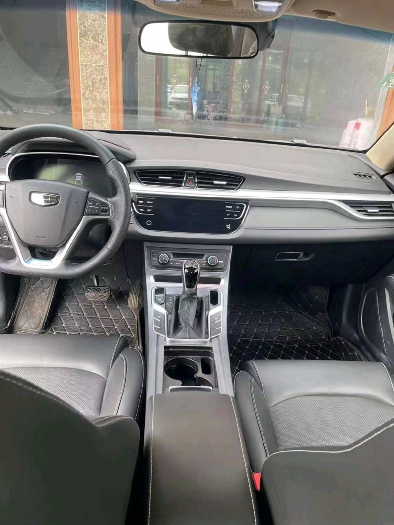 邯郸19年吉利帝豪2