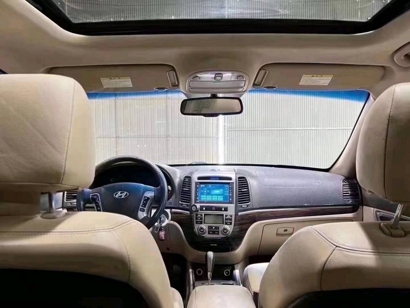 邯郸10年现代新胜达4