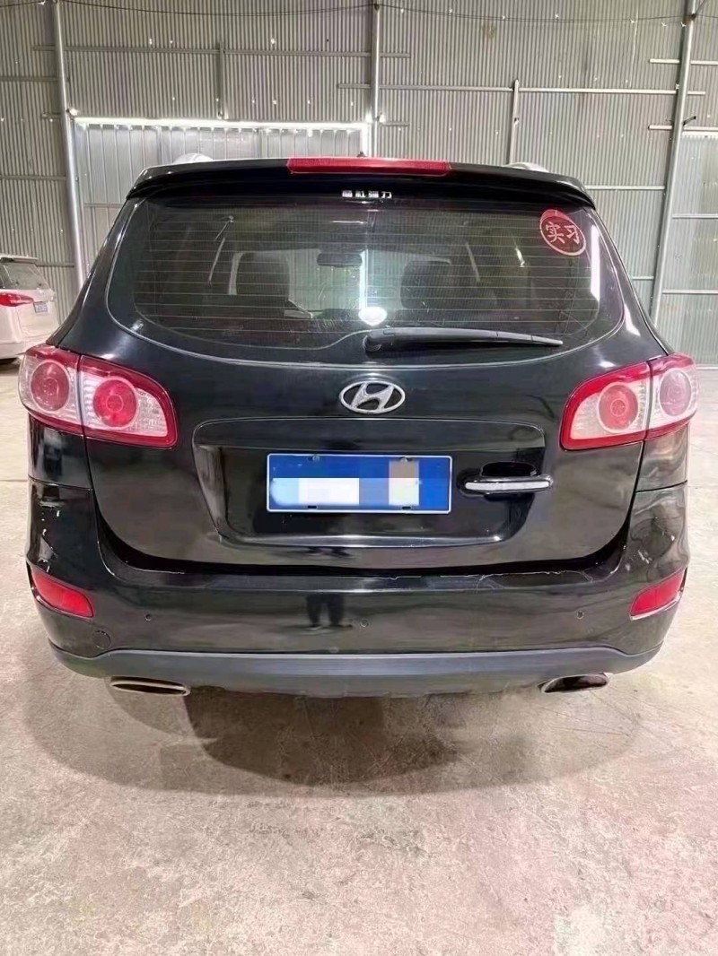 邯郸10年现代新胜达5