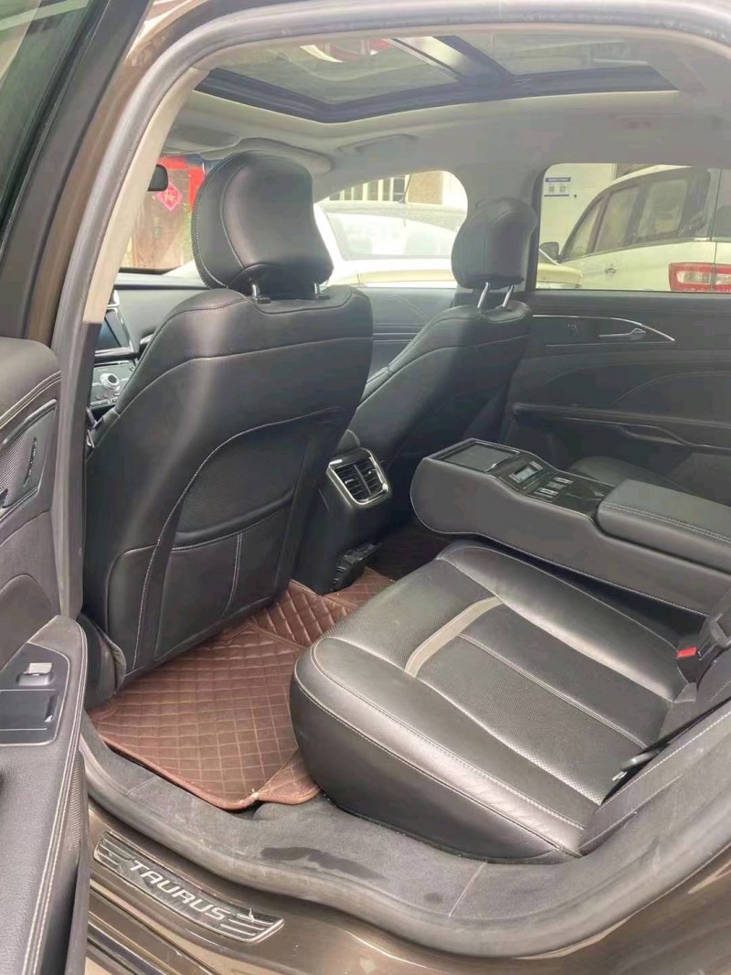 邯郸16年福特金牛座4