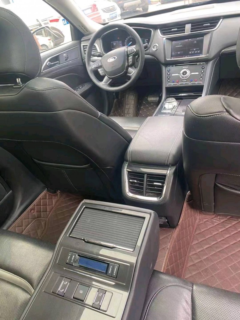 邯郸16年福特金牛座2