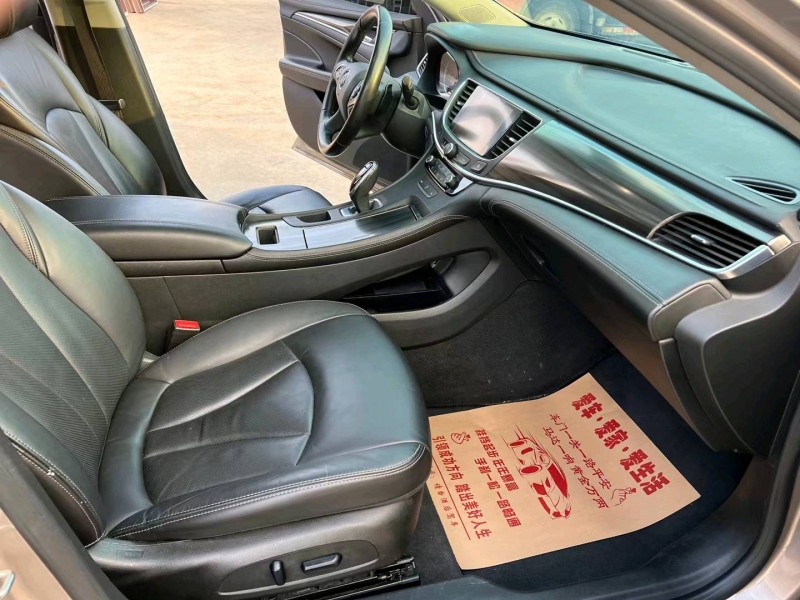 徐州18年别克君越4