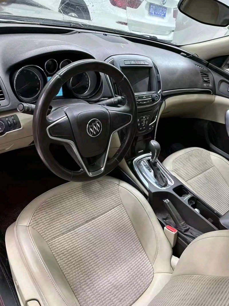 常州14年别克君威7