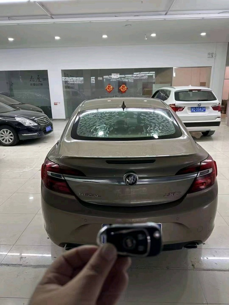 常州14年别克君威8