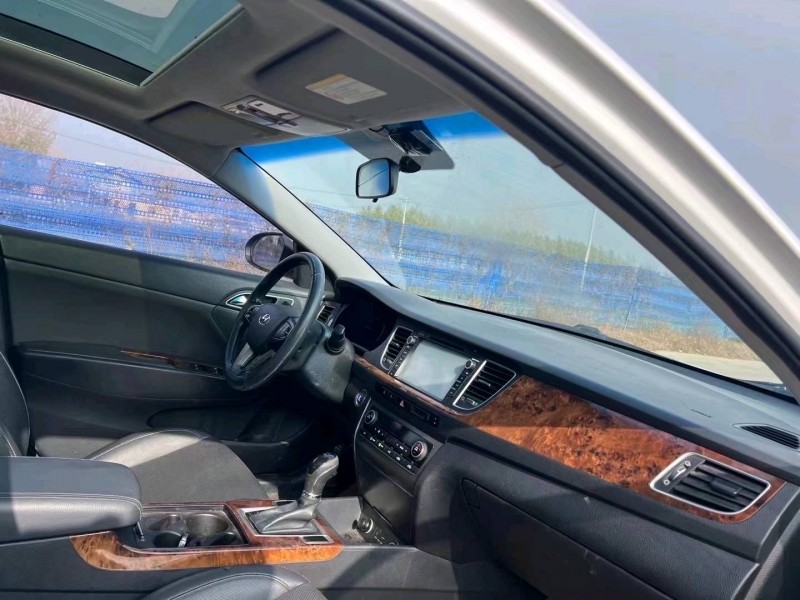 北京14年现代名图7