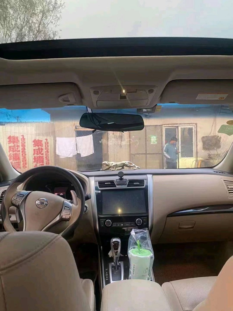 邯郸16年日产天籁4