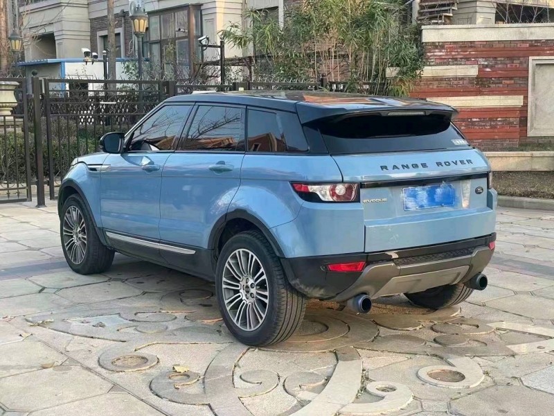 东营12年路虎揽胜极光(进口)7