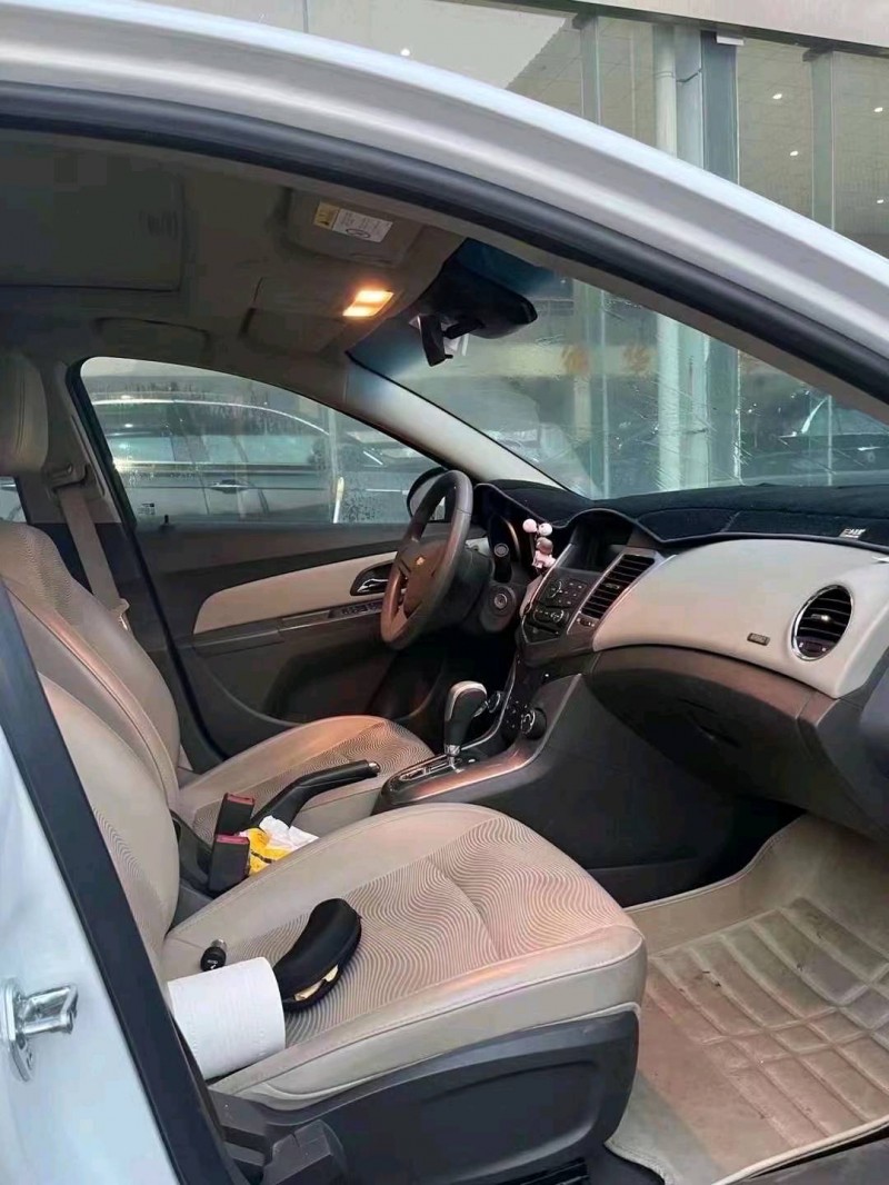 邯郸16年雪佛兰科鲁兹4