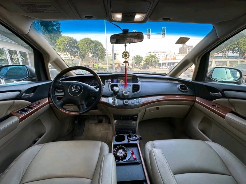 东莞08年本田奥德赛1