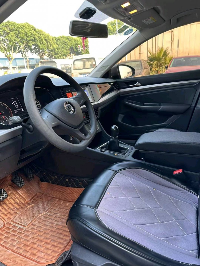 东莞19年大众宝来4