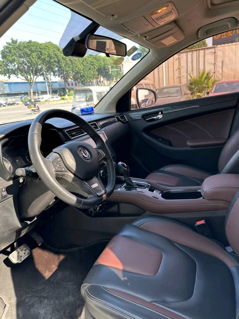 东莞17年东风风光4