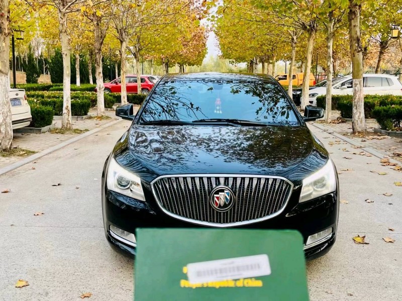 聊城15年别克君越9