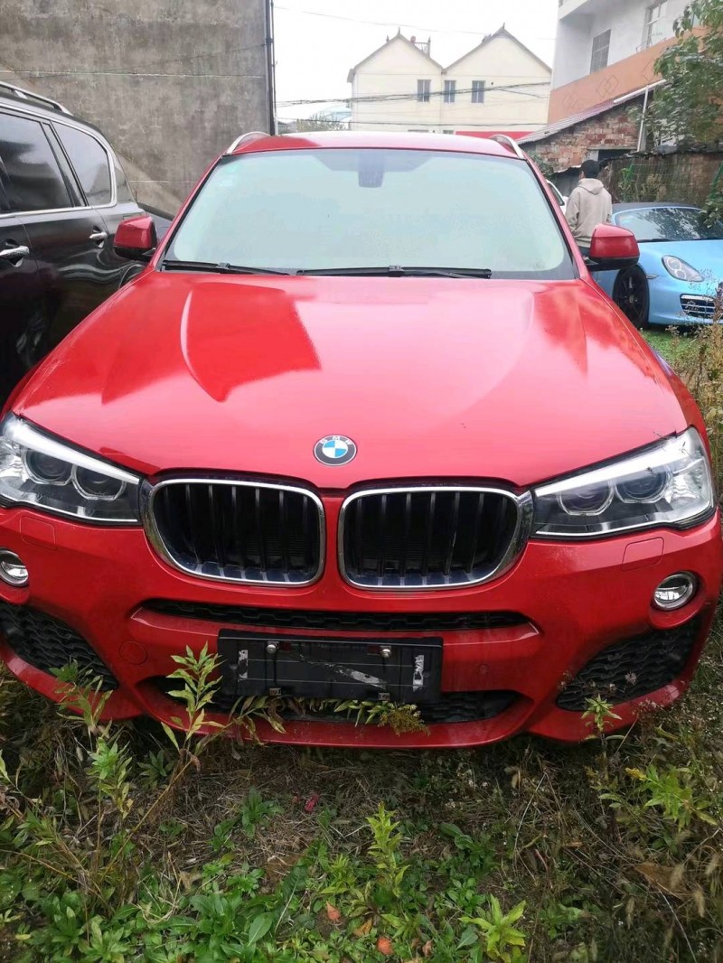 济宁18年宝马X41