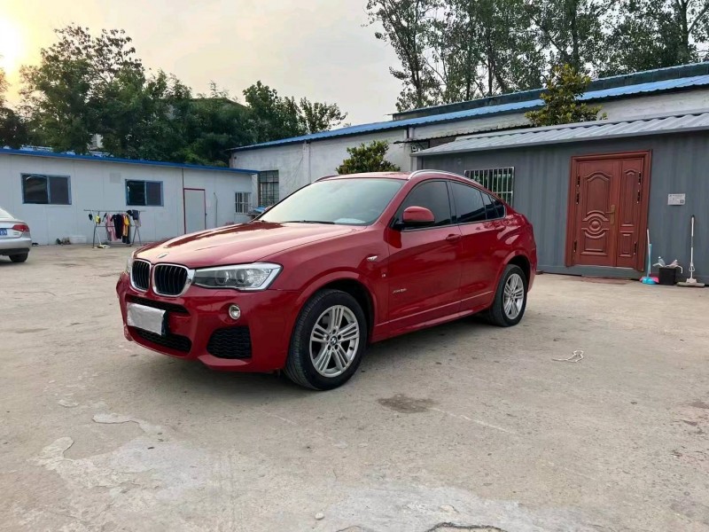 济宁18年宝马X42