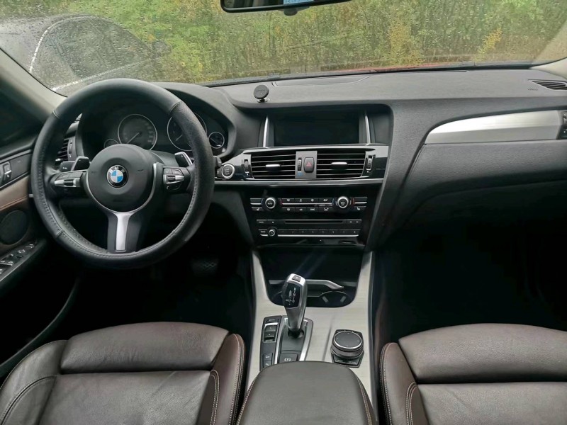 济宁18年宝马X44