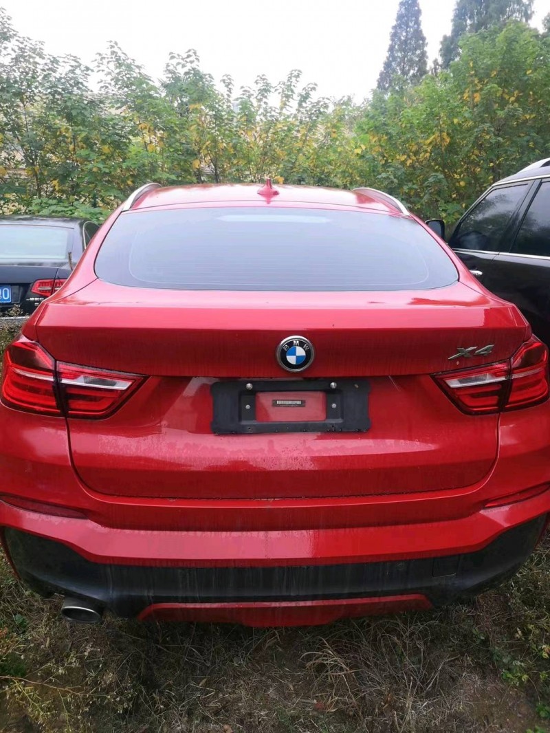 济宁18年宝马X45