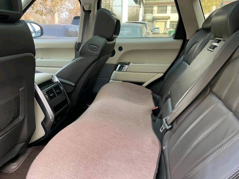 济宁14年路虎揽胜运动6