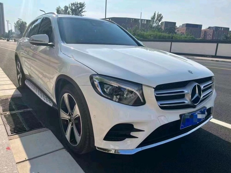 济宁20年奔驰GLC1