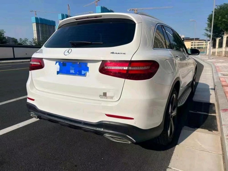 济宁20年奔驰GLC9