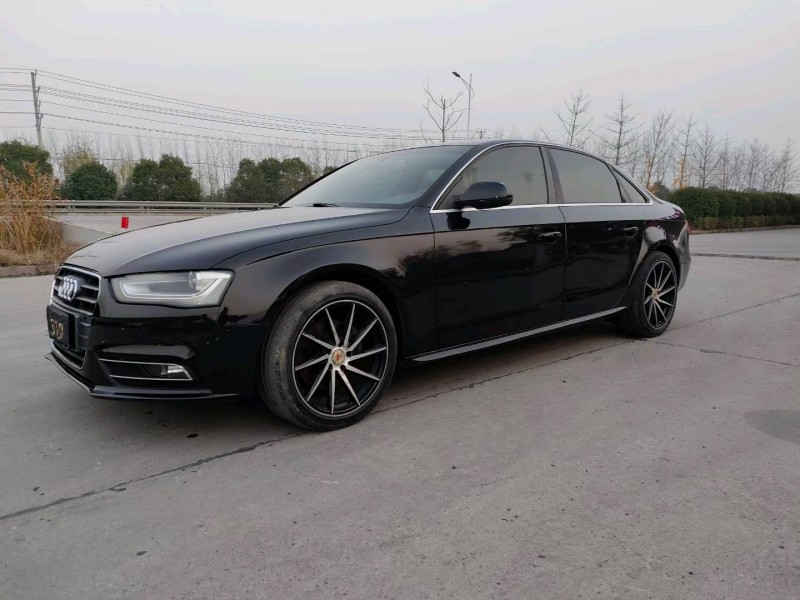 徐州13年奥迪A4L7