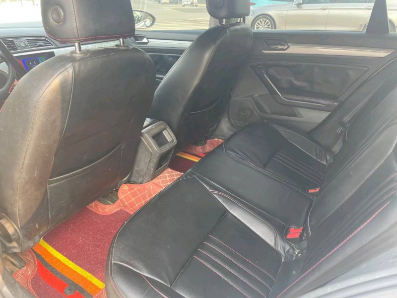 济宁16年大众凌渡4