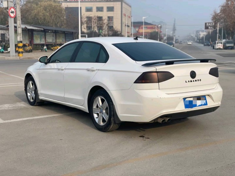 济宁16年大众凌渡3