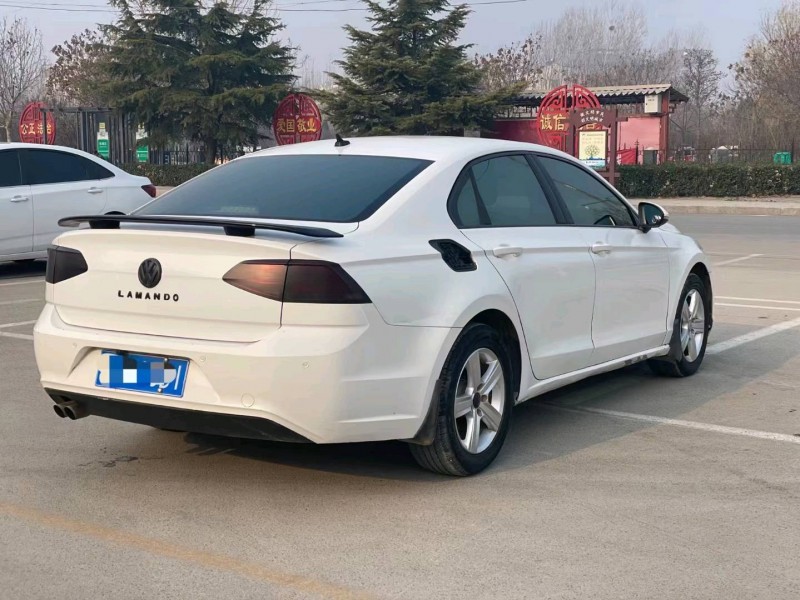 济宁16年大众凌渡2